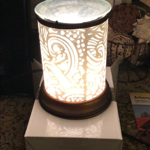 SCENTSY Other - Scentsy Warmer
